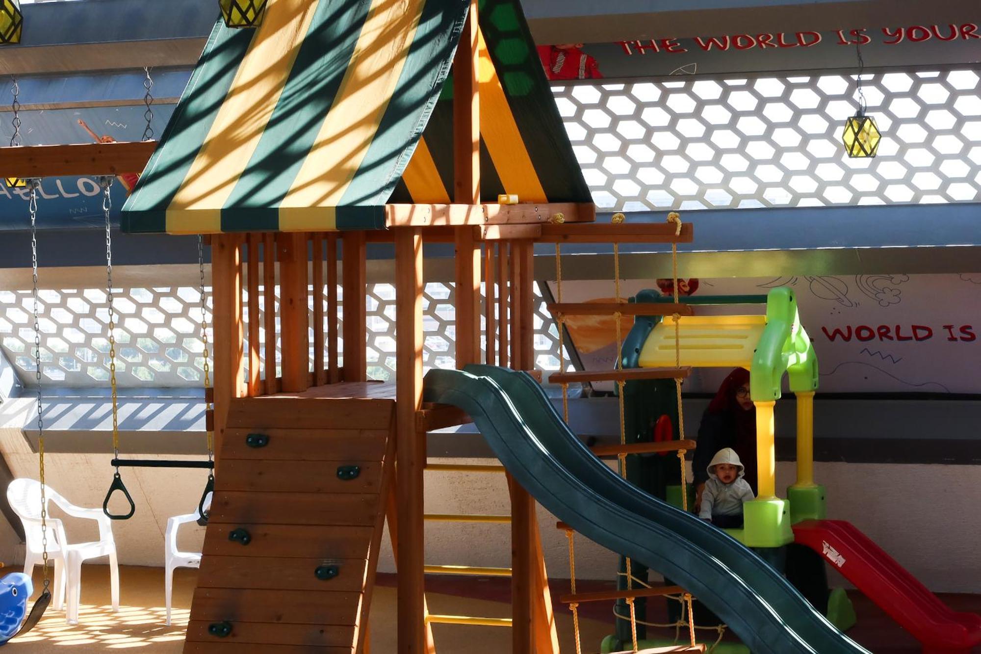 Steigenberger Hotel Doha Exterior photo A playground in a shopping mall